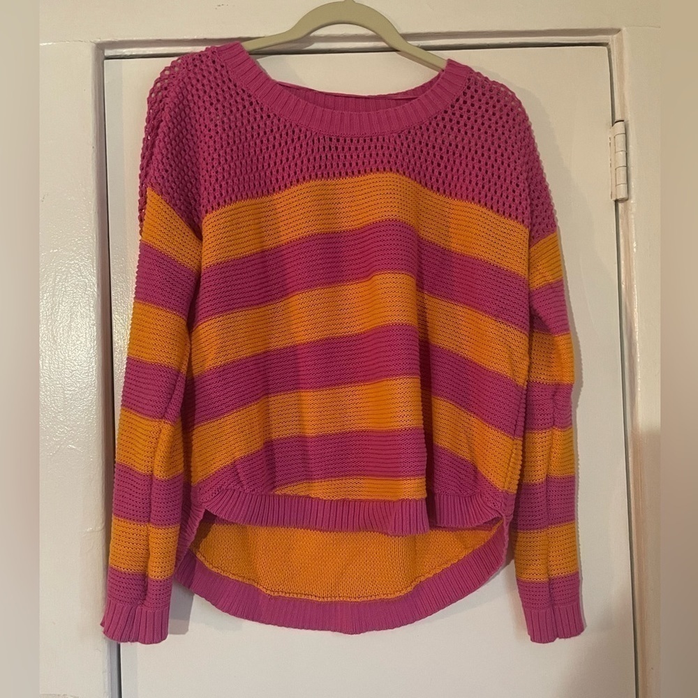 Eric + Lani pink and‎ orange sweater size Large
